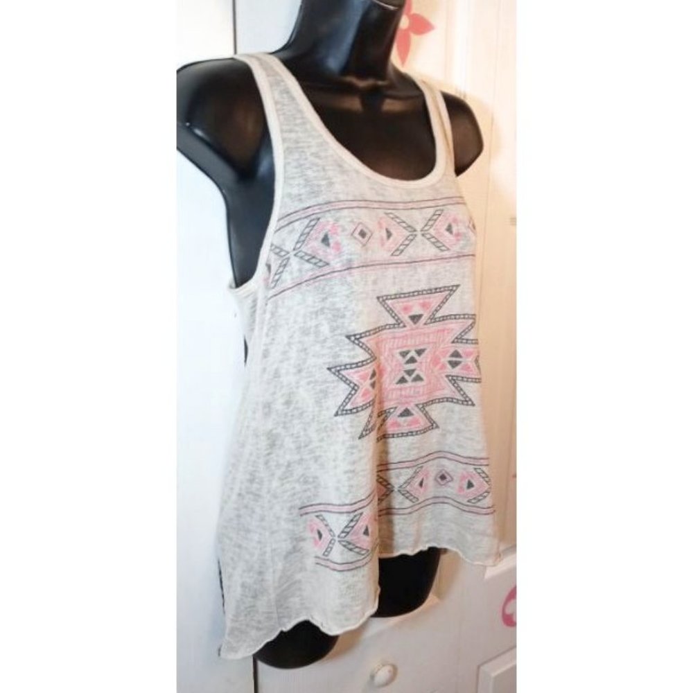 SPOILED TRIBAL PRINT SLEEVELESS CREAM TOP SIZE L